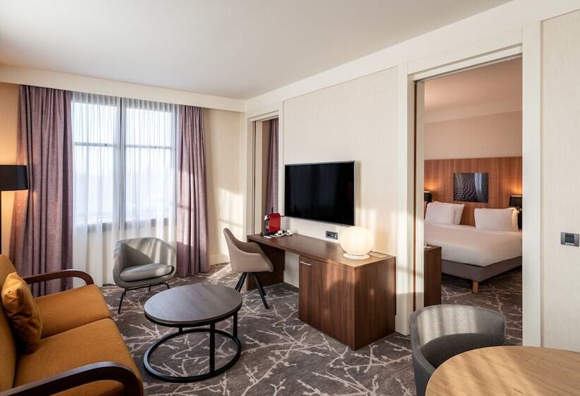 スイート, Radisson Blu Hotel Paris, Marne La Vallée