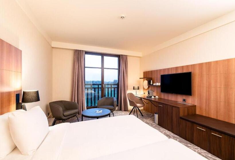 ゴルフ場ビューのプレミアムルーム, Radisson Blu Hotel Paris, Marne La Vallée
