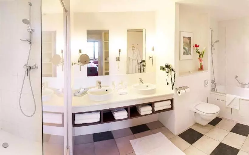 スイート, Radisson Blu Hotel Paris, Marne La Vallée