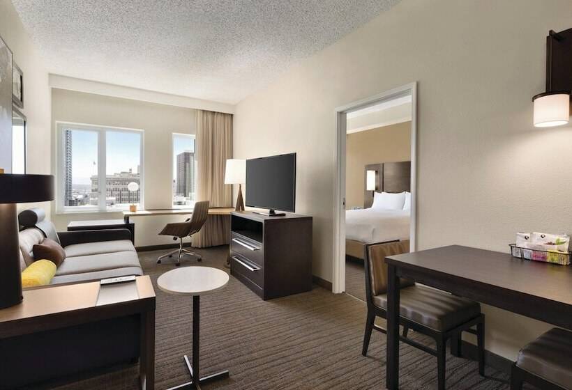 جناح, Residence Inn Denver City Center