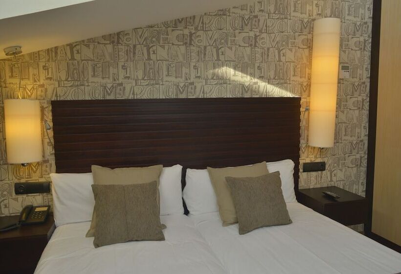 スタンダードルーム, Gastronómico Casa Rosalia