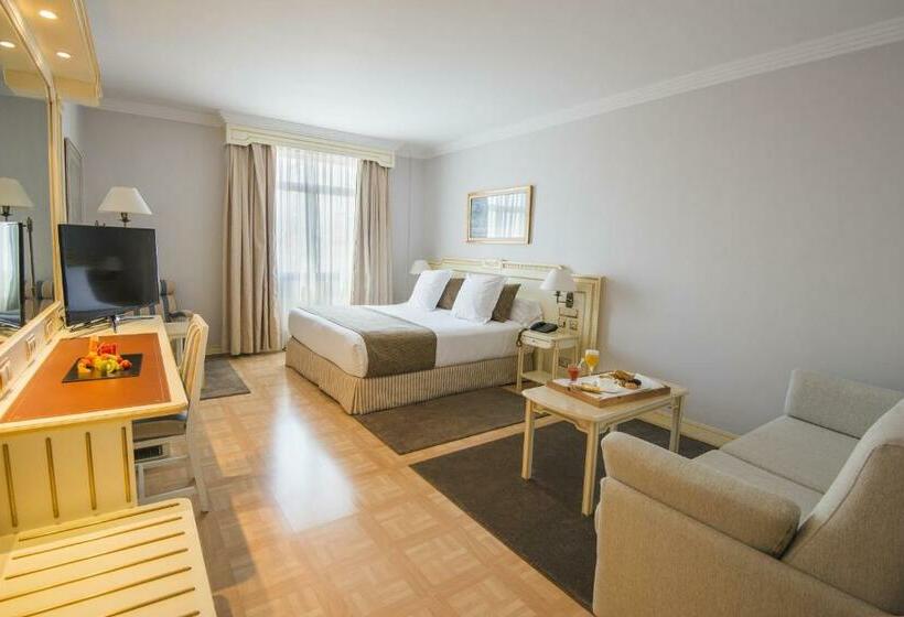 اتاق سوپریور, Vp Metropolitano