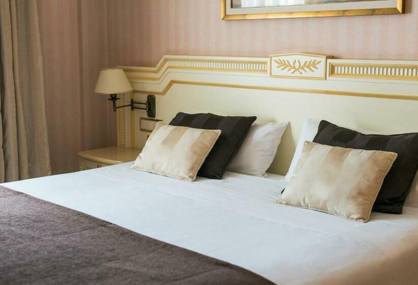 اتاق سوپریور, Vp Metropolitano