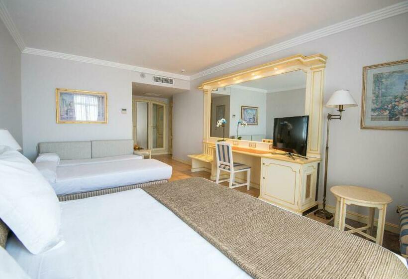 اتاق خانوادگی, Vp Metropolitano