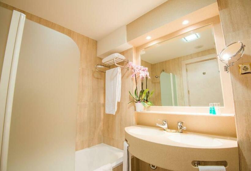 اتاق خانوادگی, Vp Metropolitano