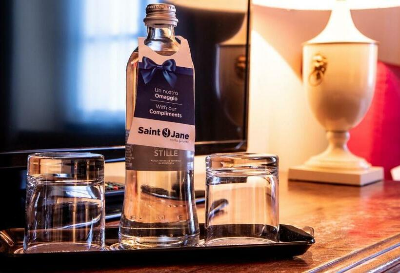 标准单人间, Albergo Le Due Corti