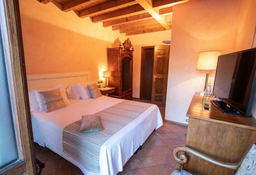 标准间, Albergo Le Due Corti