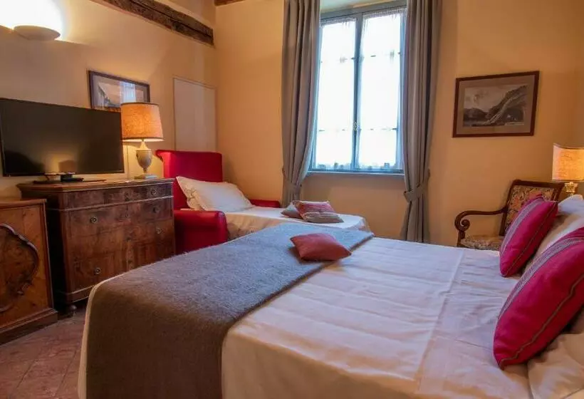 スタンダードトリプルルーム, Albergo Le Due Corti