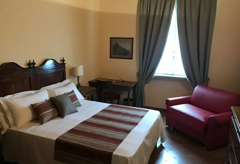 スタンダードトリプルルーム, Albergo Le Due Corti