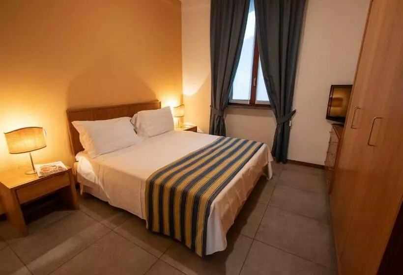 エコノミールーム, Albergo Le Due Corti