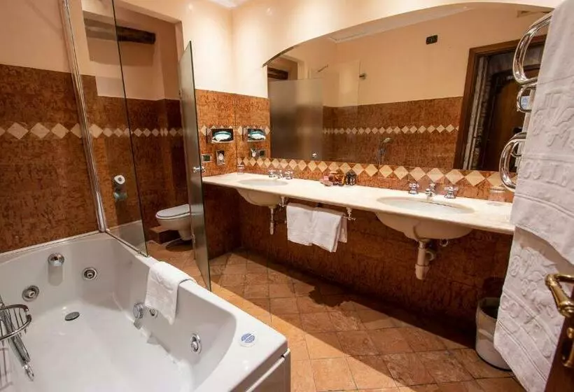 デラックスルーム, Albergo Le Due Corti