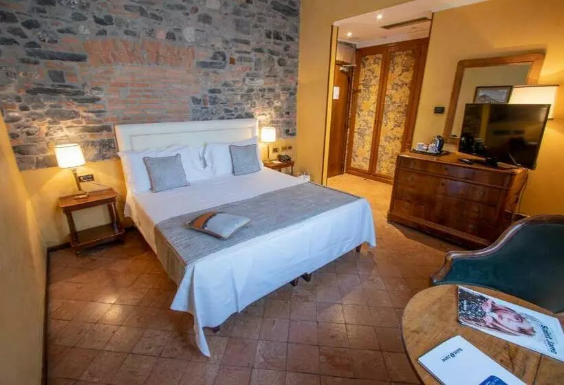 スーペリアールーム, Albergo Le Due Corti