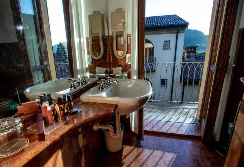 スーペリアールーム, Albergo Le Due Corti