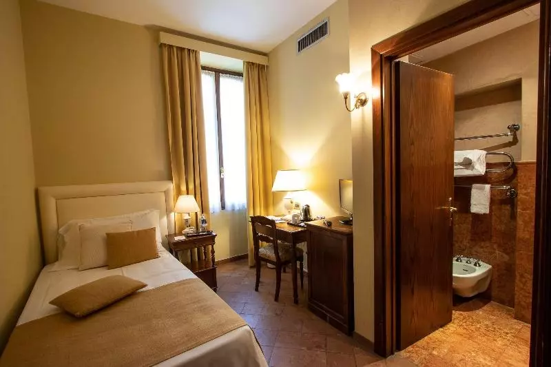 スタンダードシングルルーム, Albergo Le Due Corti