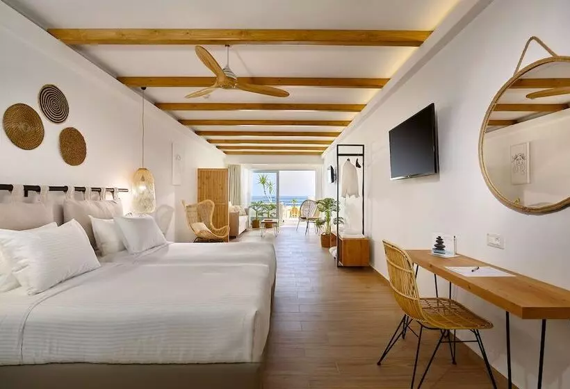 オーシャンビュージュニアスイート, Blue Marine Resort And Spa