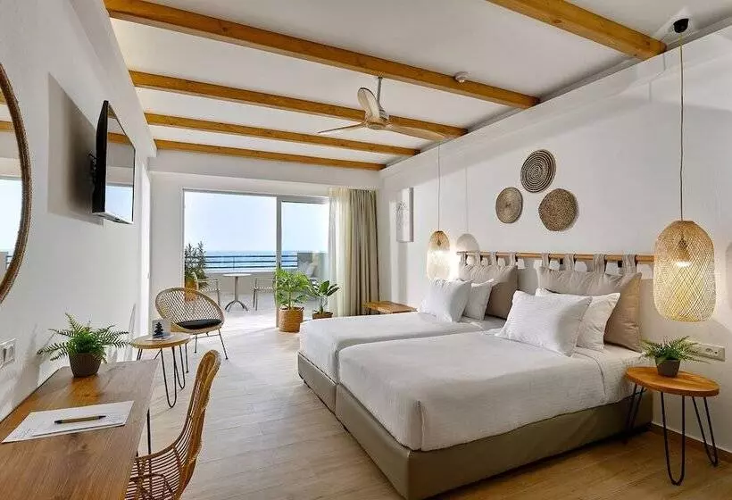 オーシャンビュースーペリアールーム, Blue Marine Resort And Spa