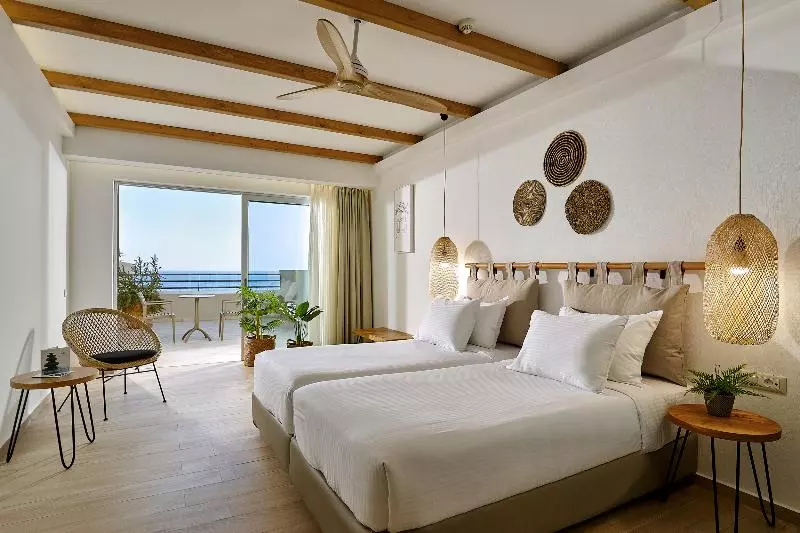 オーシャンビュースーペリアールーム, Blue Marine Resort And Spa