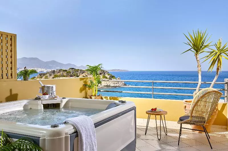 海の見えるスーペリアジュニアスイート, Blue Marine Resort And Spa