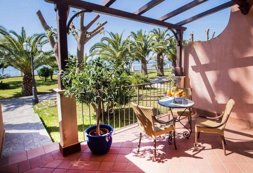 סוויטת ג'וניור משפחתית, Capo Dei Greci Taormina Coast Resort Hotel & Spa