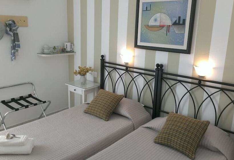 Номер Superior, Cyclades