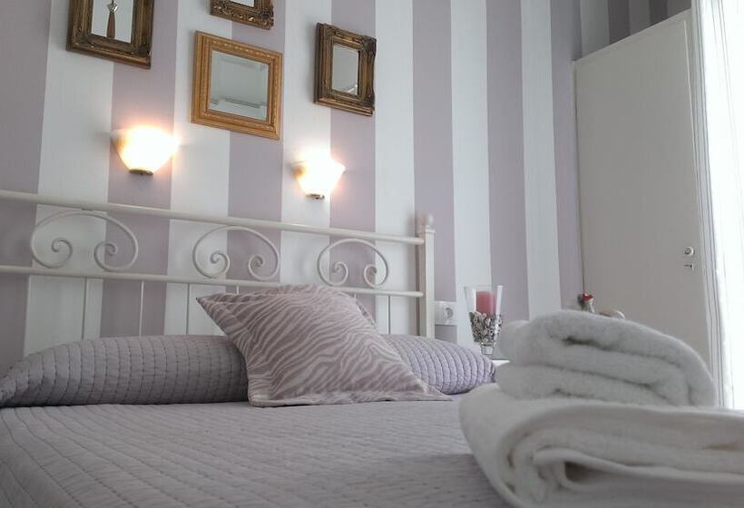 Номер Стандарт Индивидуальный, Cyclades