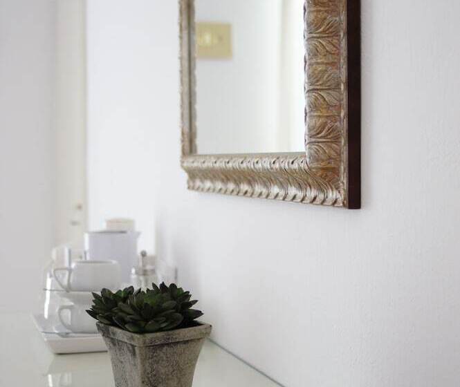 Номер Superior, Cyclades