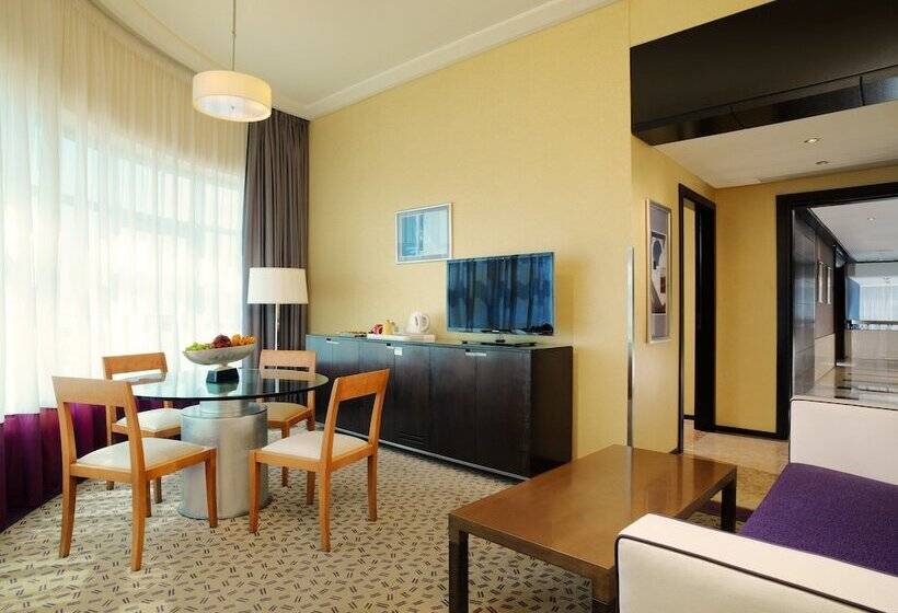 سوییت اجرایی, Four Points By Sheraton Le Verdun