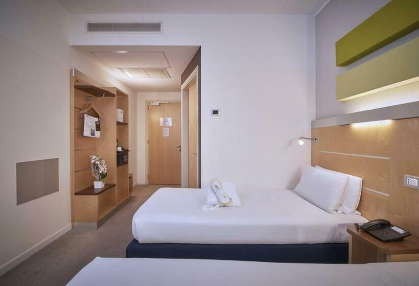 חדר סטנדרט, Ih Hotels Milano Gioia
