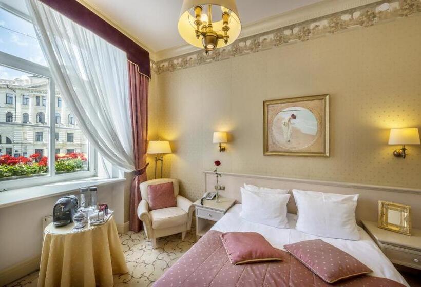 اتاق کلاسیک, Imperial Hotel & Restaurant