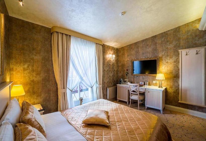 اتاق کلاسیک, Imperial Hotel & Restaurant