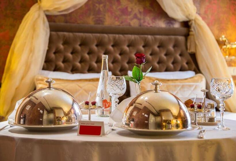 اتاق سوپریور, Imperial Hotel & Restaurant