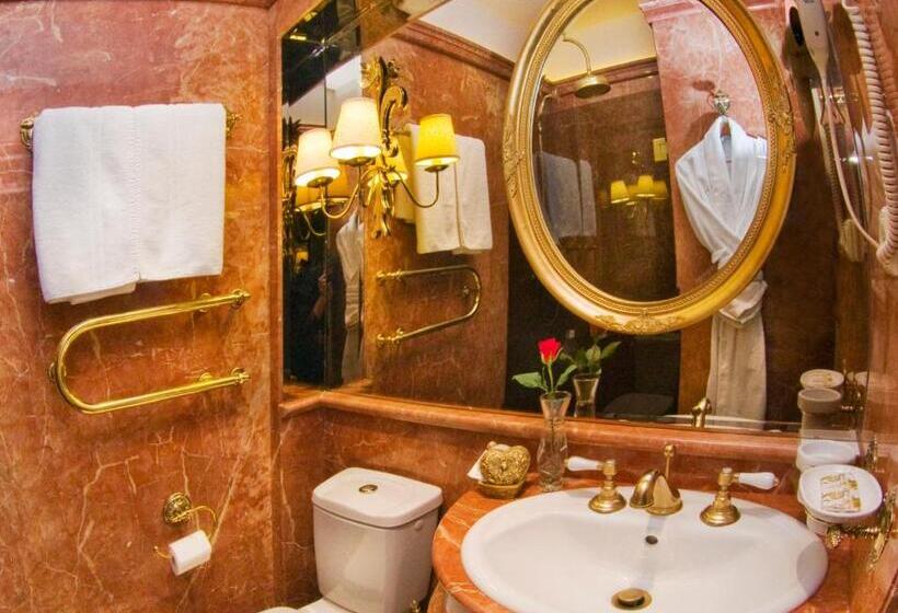 اتاق استاندارد, Imperial Hotel & Restaurant