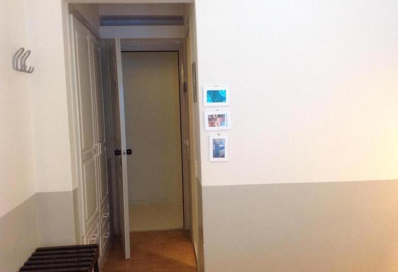 Номер Стандарт Внутренний, Kamari Beach