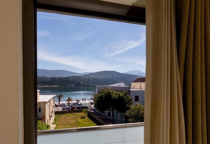 Номер Стандарт Вид на Море, Mouikis Hotel Kefalonia