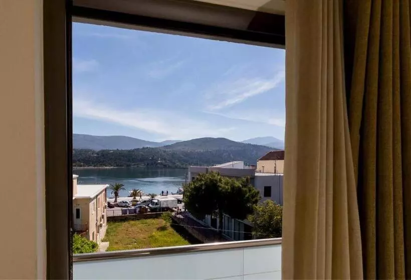 اتاق استاندارد با چشم‌انداز دریا, Mouikis Hotel Kefalonia