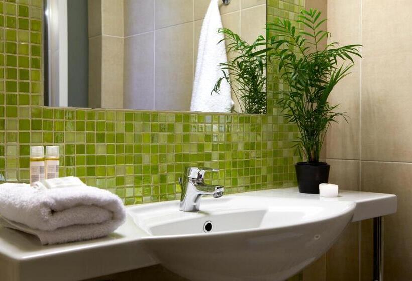 Номер Basic, Mouikis Hotel Kefalonia