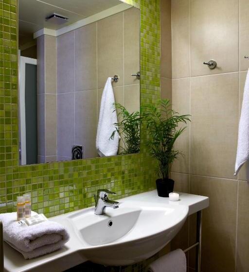 Номер Basic, Mouikis Hotel Kefalonia