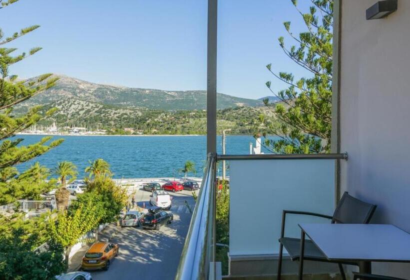 Triple Room Sea View, Mouikis Hotel Kefalonia