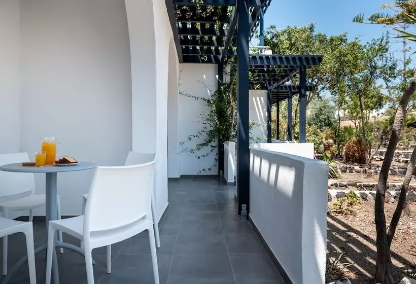 اتاق استاندارد, Rivari Santorini