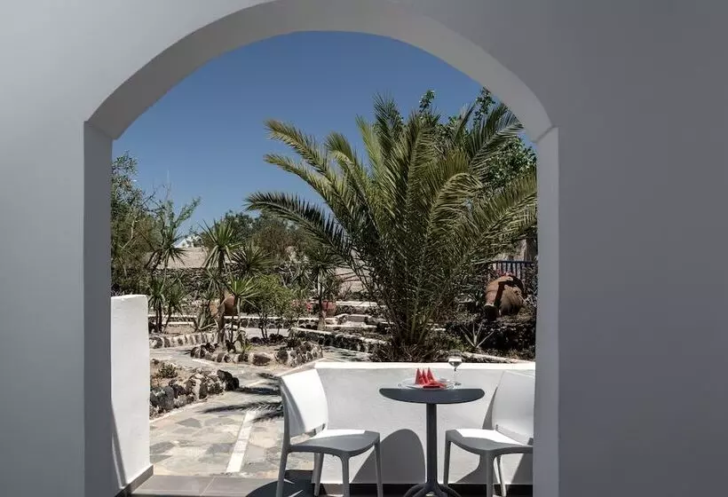 اتاق سوپریور, Rivari Santorini