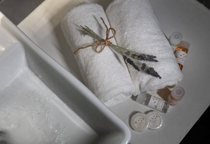 高级大房间, Rivari Santorini