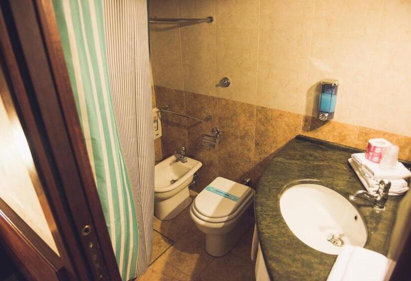 חדר דלוקס, Robinson