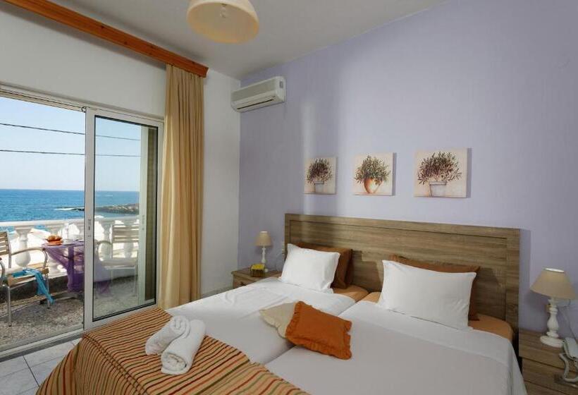 Номер Стандарт Вид на Море, Zorbas Beach