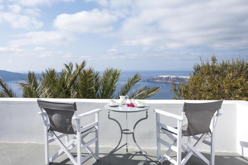 إستوديو سوبيريور, Remezzo Villas