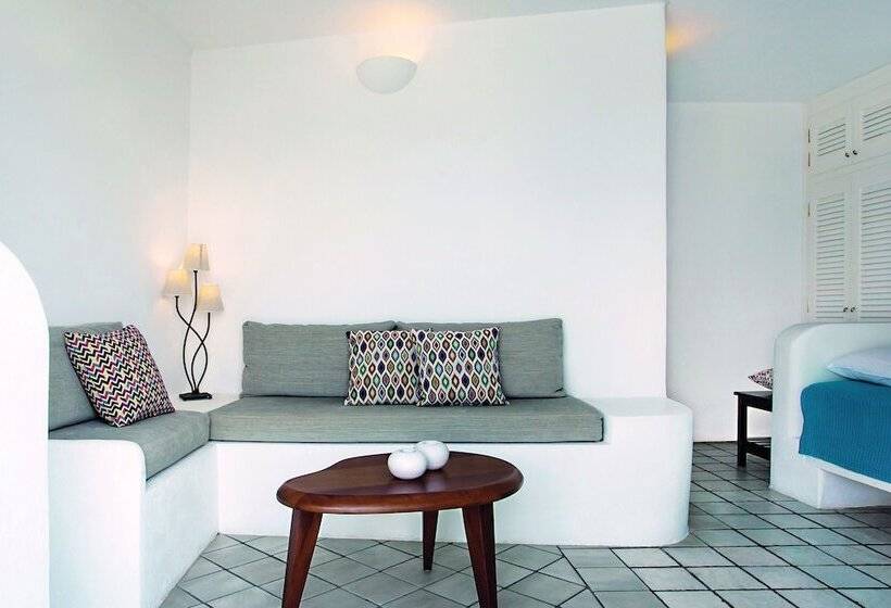 수피리어 스튜디오, Remezzo Villas