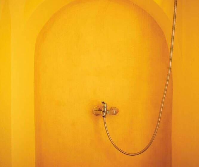 إستوديو قياسى, Remezzo Villas