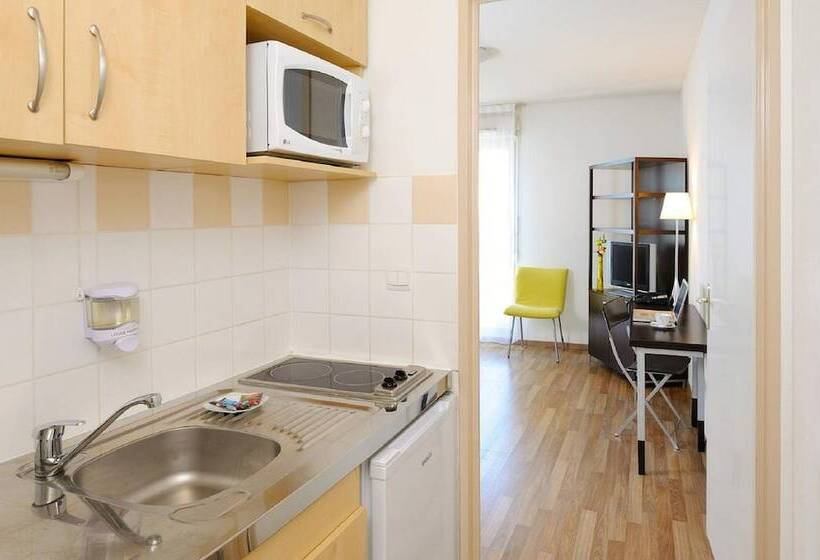 Апартаменты 1 Спальня, Residhome Nancylorraine