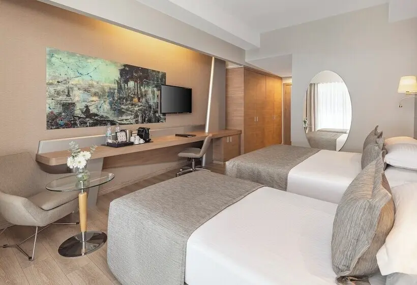 اتاق لوکس با چشم‌انداز شهر, Concorde De Luxe Resort