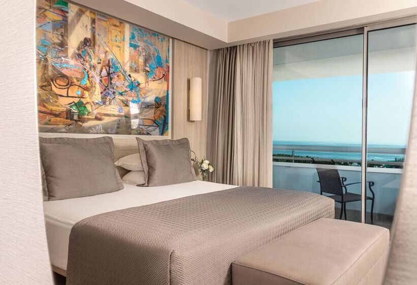 سوییت لوکس, Concorde De Luxe Resort Prive Ultra All Inclusive