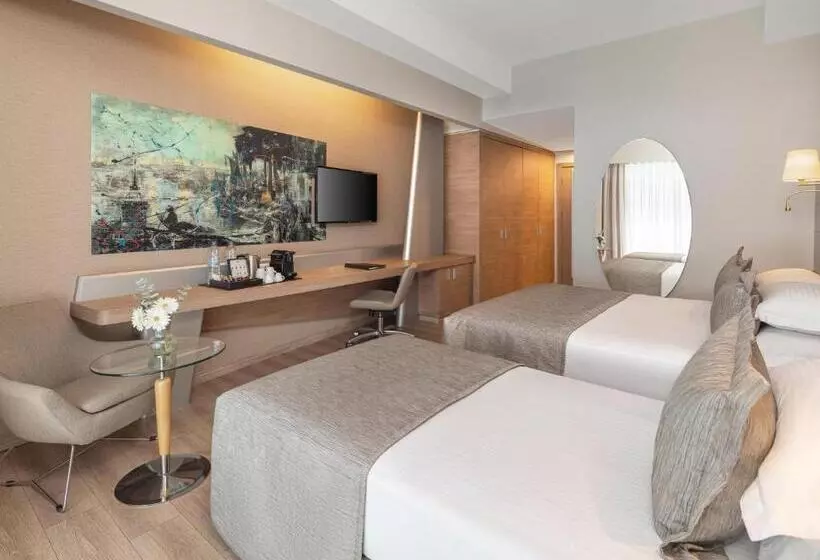 اتاق لوکس سه تخته, Concorde De Luxe Resort Lara Antalya Prive Ultra All Inclusive